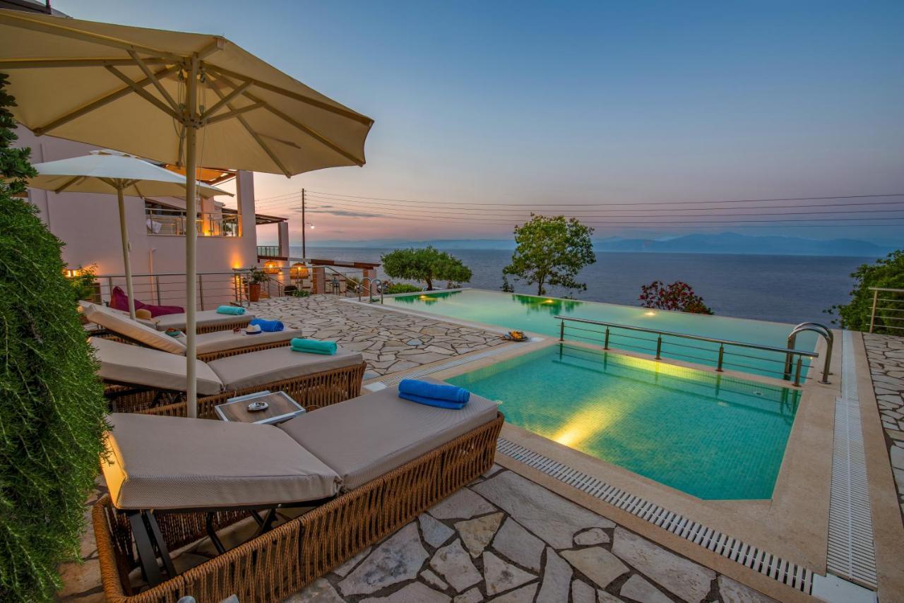 Villa Terra Del Nonno With Sea Views & Pool Gaios Exterior foto